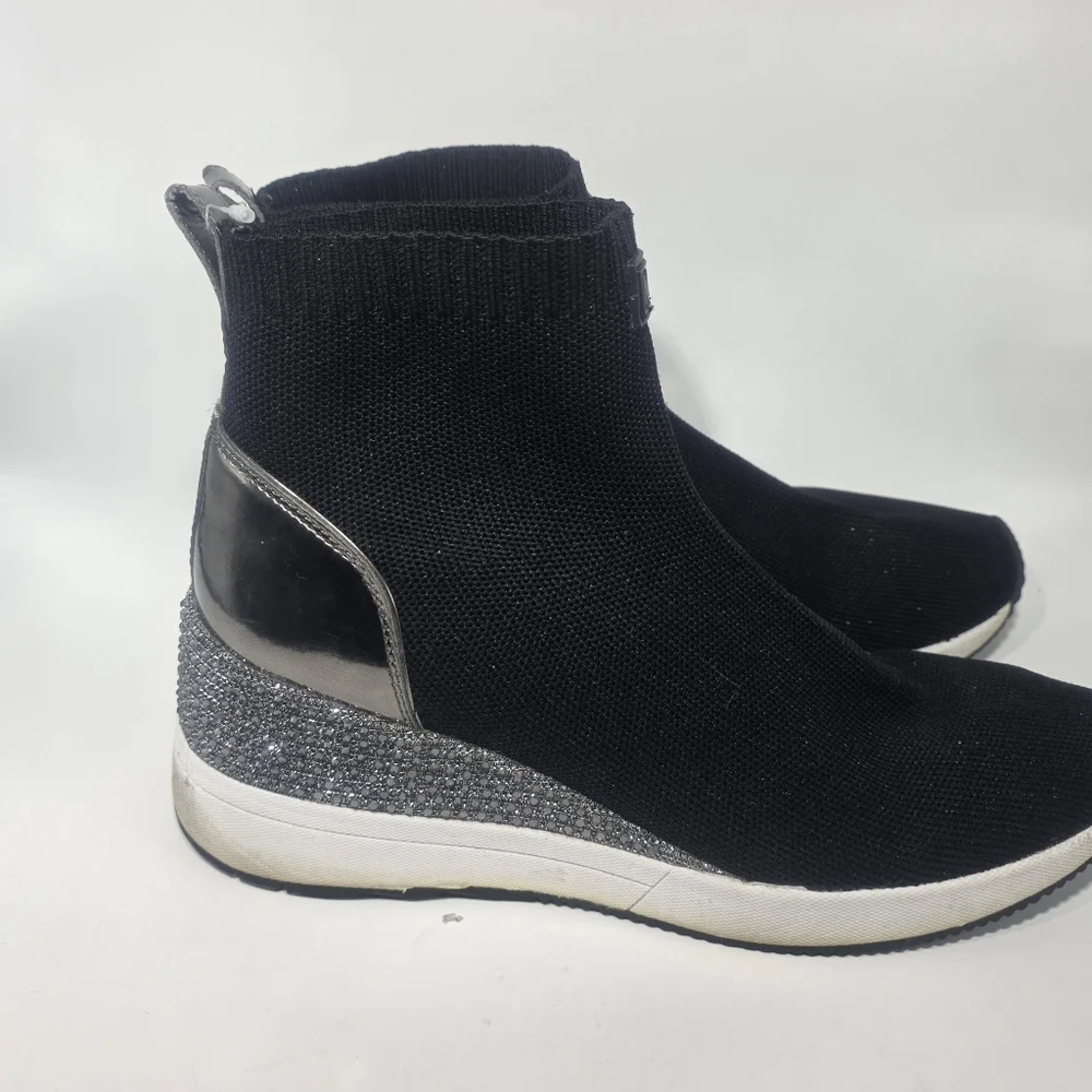 Michael Kors Skyler Black Knit Wedge Sneakers Women’s Size 8.5 Glitter Heel